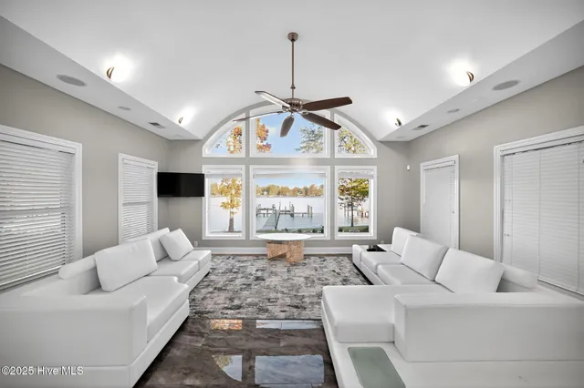 $899,000 | 167 Brookshire Drive, Bath, NC 27808