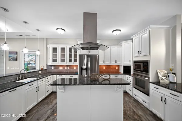 $899,000 | 167 Brookshire Drive, Bath, NC 27808