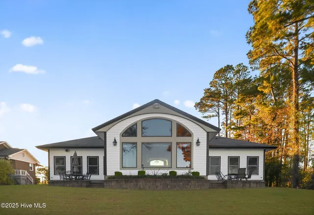 $899,000 | 167 Brookshire Drive, Bath, NC 27808