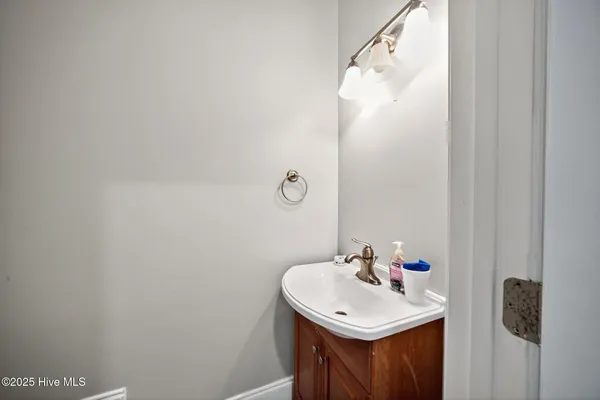 $899,000 | 167 Brookshire Drive, Bath, NC 27808