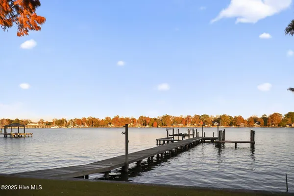 $899,000 | 167 Brookshire Drive, Bath, NC 27808