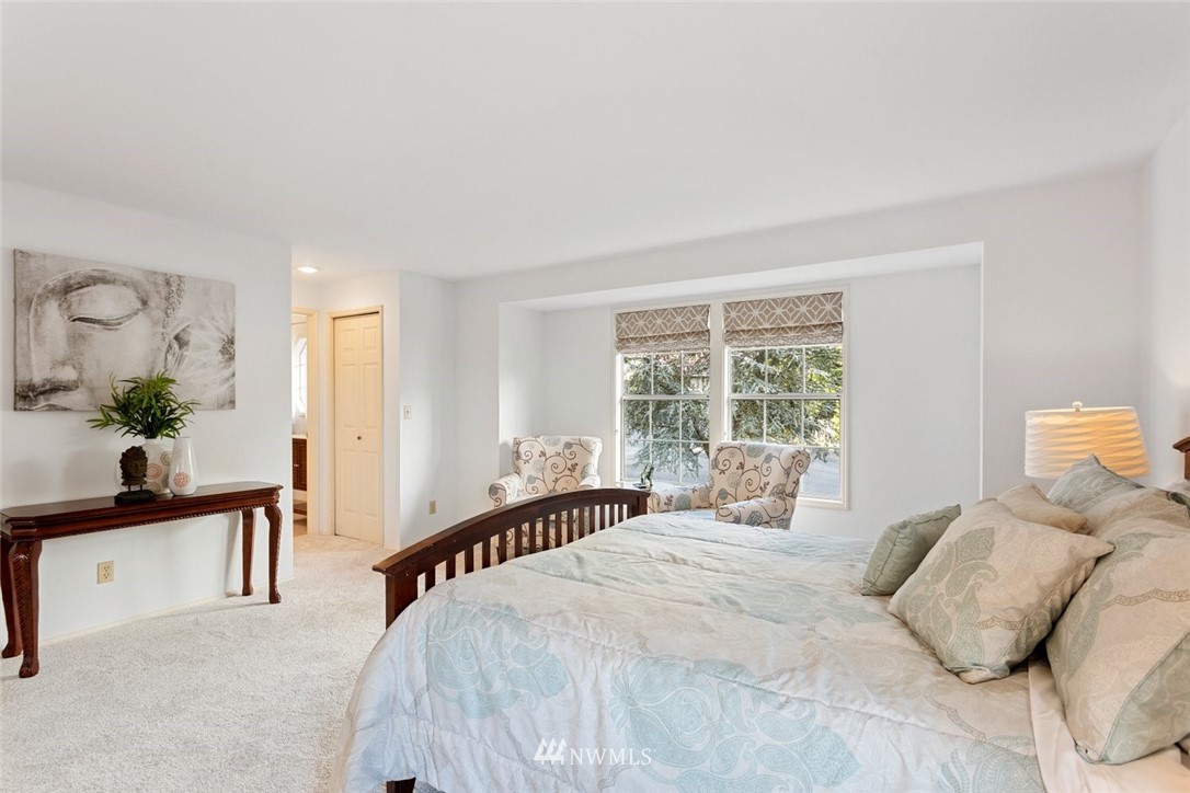 14907 Southeast 64th Street Bellevue, WA 98006 - Photo 16 of 26