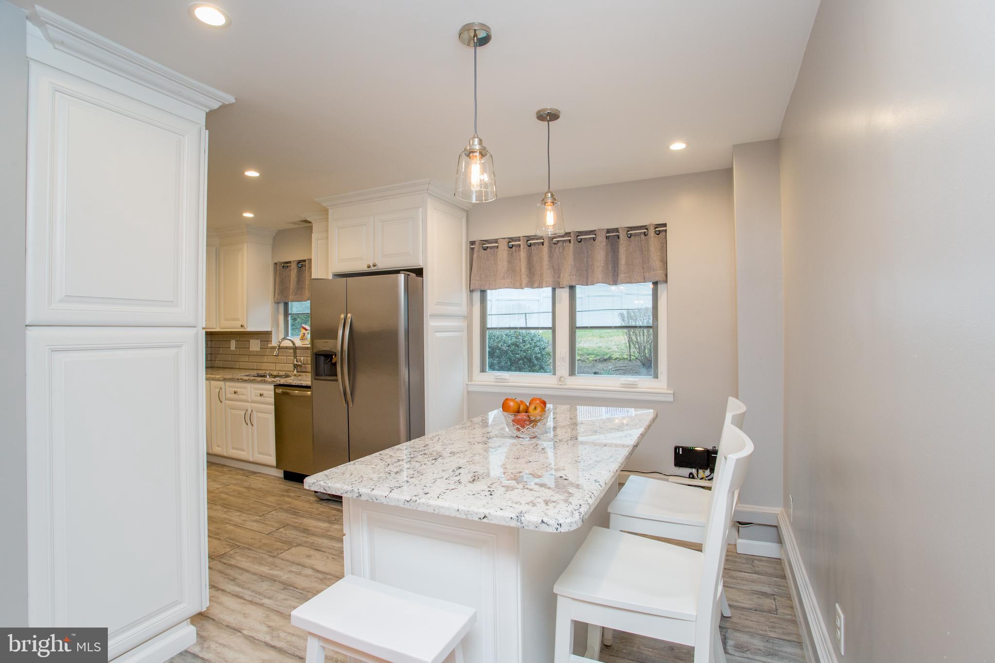 10825 Academy Road Philadelphia, PA 19154 - Photo 18 of 56 Kitchen Island with Stools included