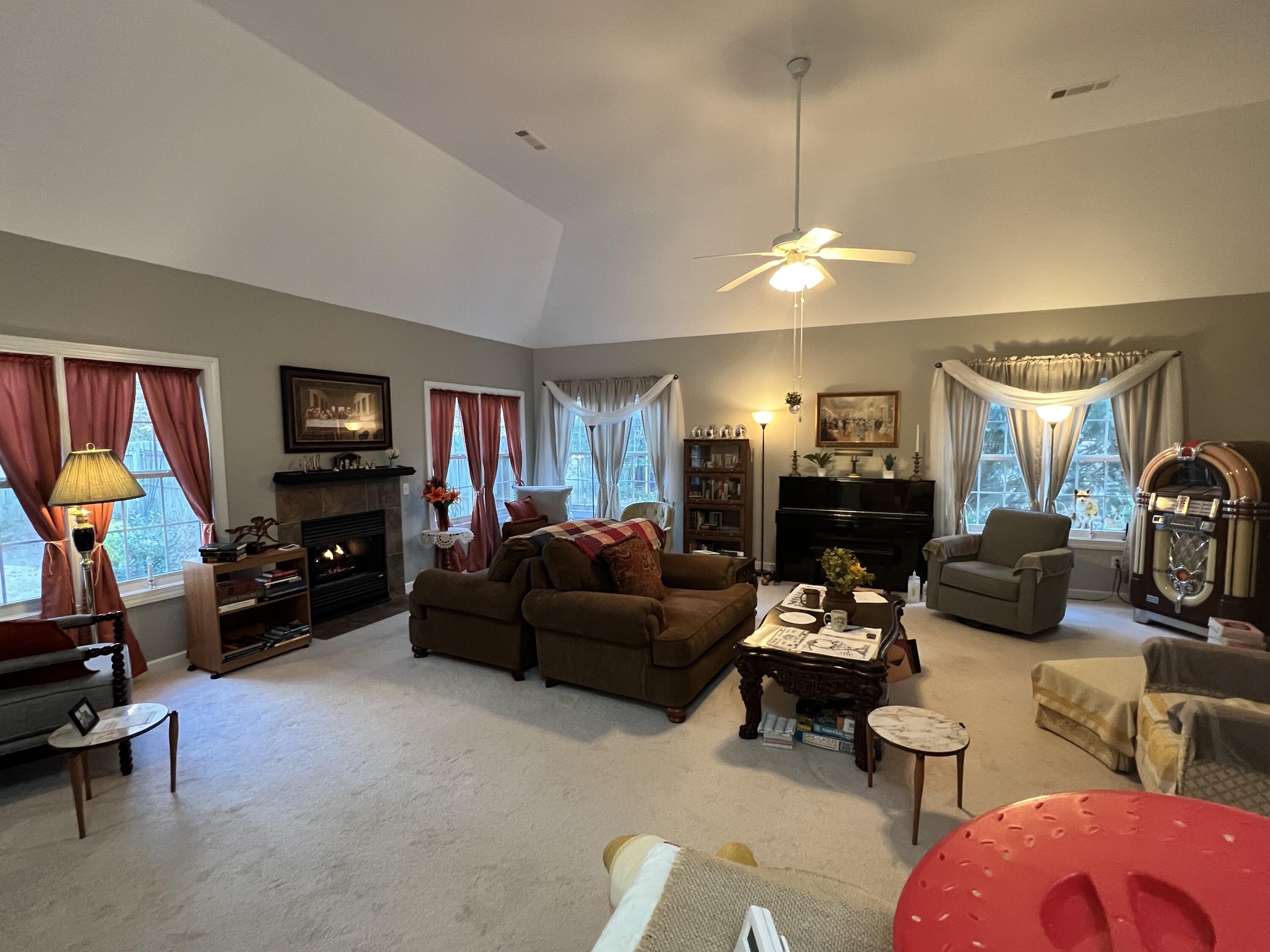 227 Boxwood Road Aiken, SC 29803 - Photo 2 of 20