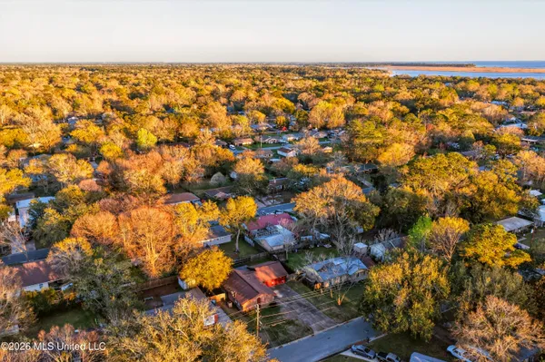 $239,900 | 109 Stennis Avenue, Ocean Springs, MS 39564