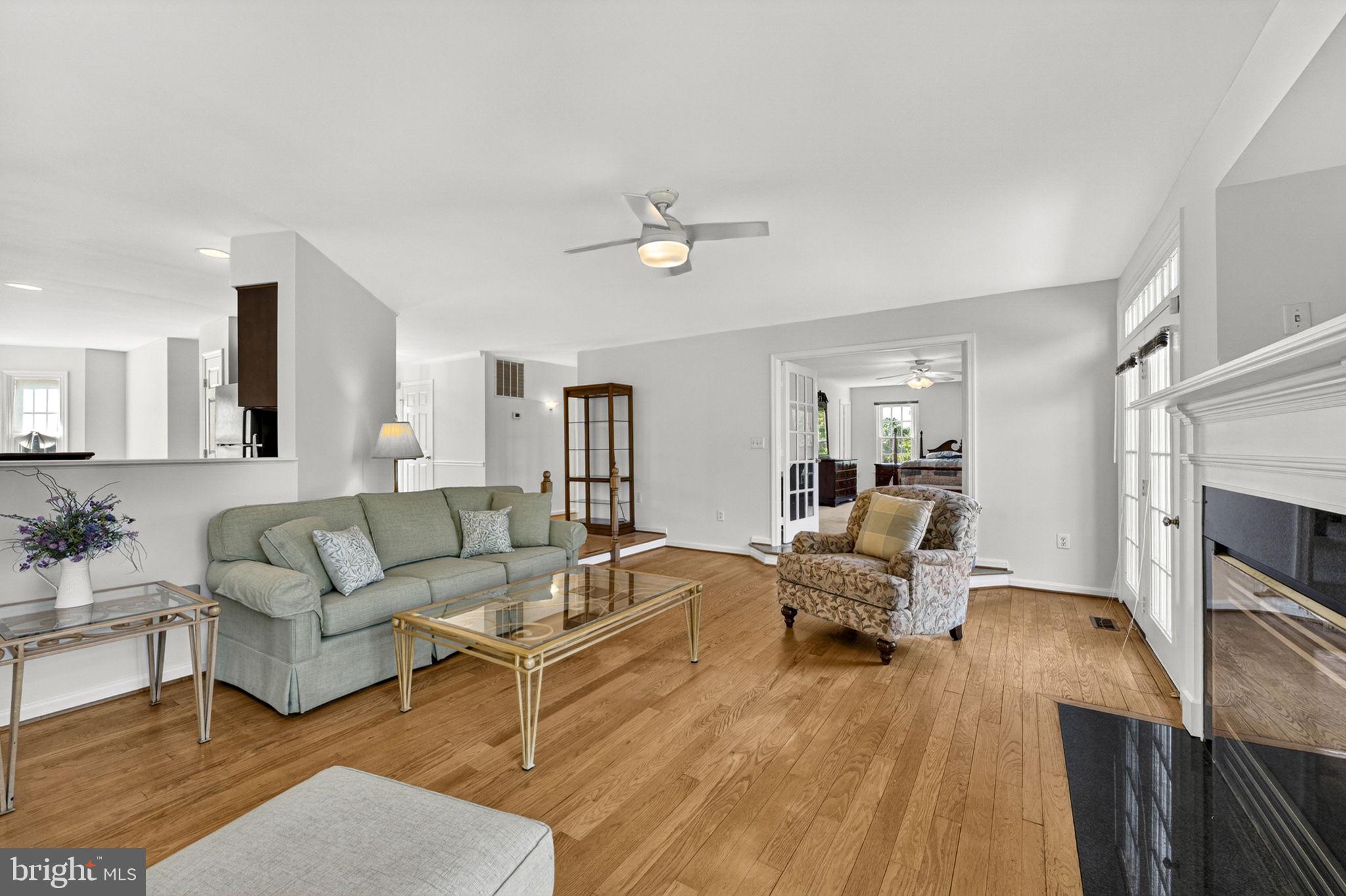 35130 Paxson Road Round Hill, VA 20141 - Photo 10 of 56 Living Room is adjacent to the Kitchen