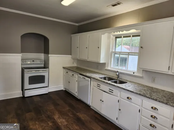 $1,100 | 11 South Elm Street Southwest, Rome, GA 30165