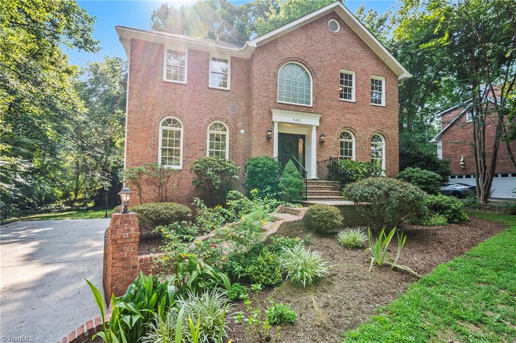 680 Alpine Road Winston-Salem, NC 27104 - Photo 2 of 38