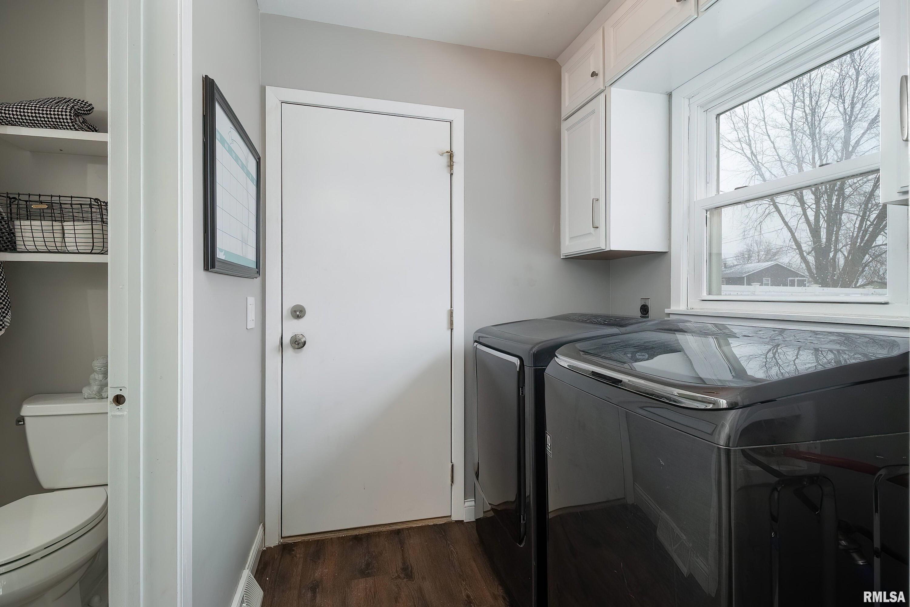 3705 Forest Road Davenport, IA 52807 - Photo 17 of 30 Gallery Image 17