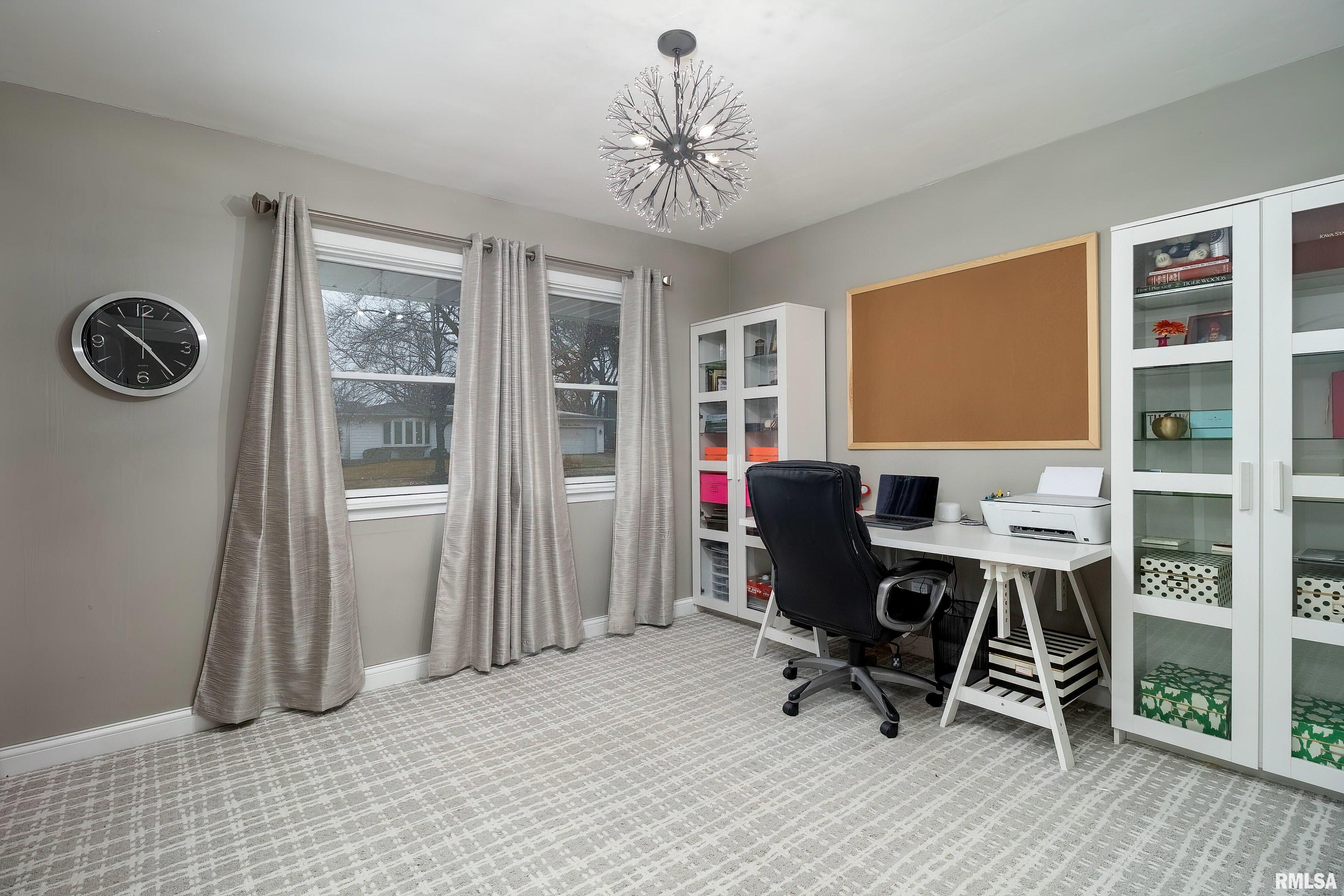 3705 Forest Road Davenport, IA 52807 - Photo 19 of 30 Gallery Image 19