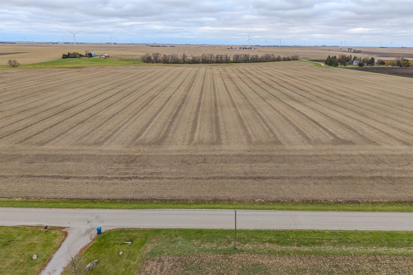 2150 East North Road Colfax, IL 61728 - Photo 4 of 19 Gallery Image 4