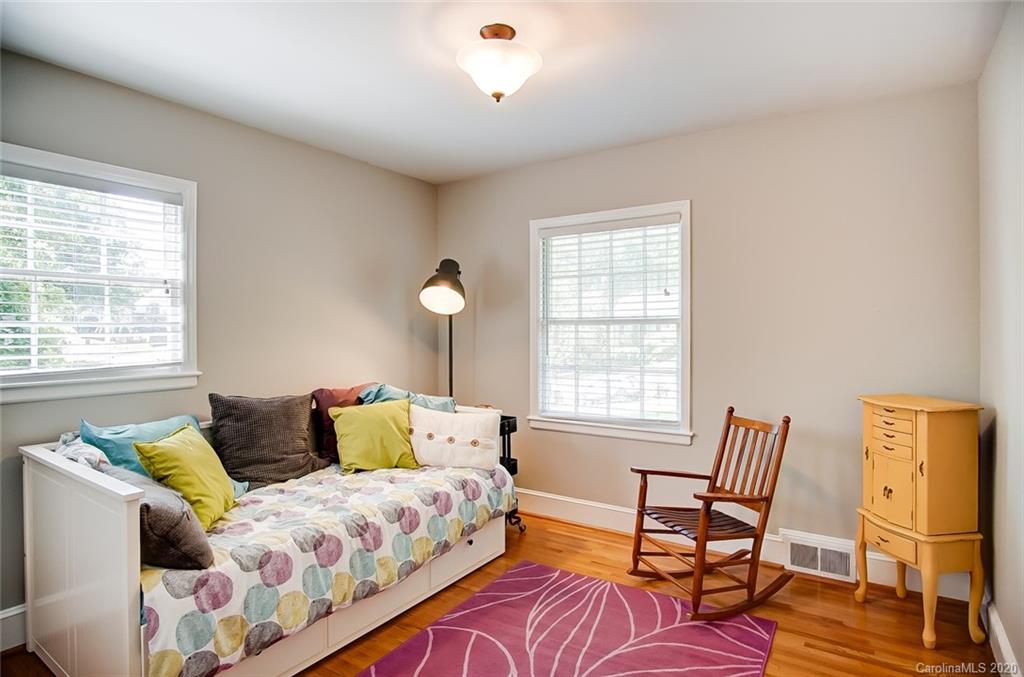 4257 Tottenham Road Charlotte, NC 28226 - Photo 22 of 42 Gallery Image 22