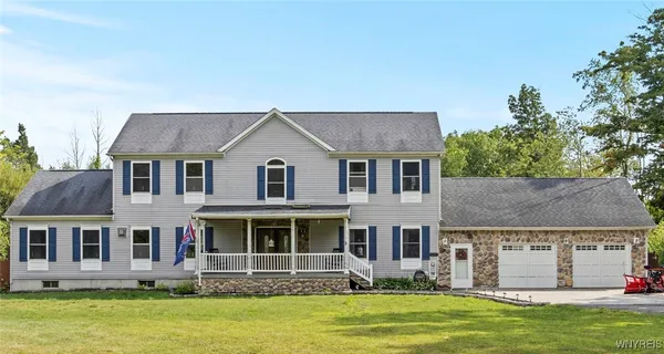 $525,000 | 1267 Sturgeon Point Road, Evans, NY 14047