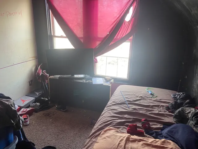 a outdoor view of a house with a yard