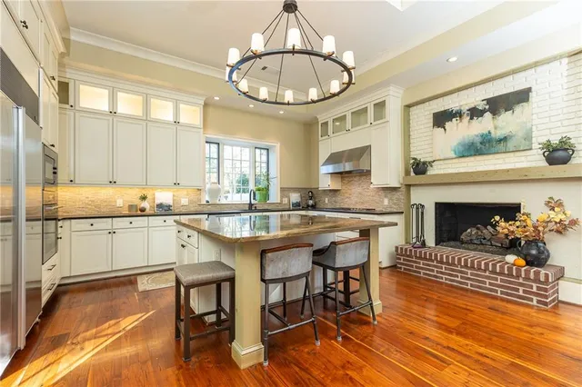 $2,100,000 | 4276 Sentinel Post Road Northwest, Atlanta, GA 30327