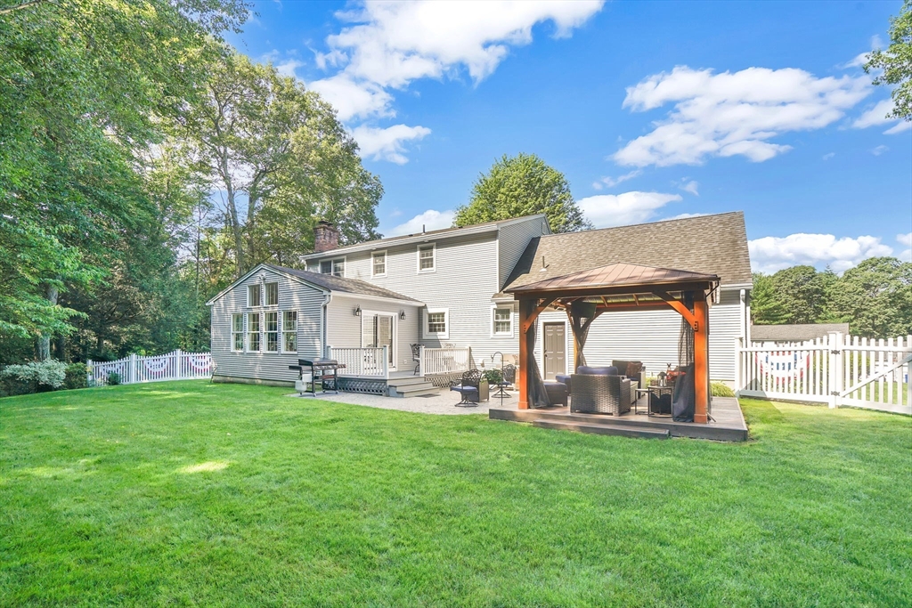 34 Old Farm Road Palmer, MA 01069 - Photo 3 of 40 Gallery Image 3