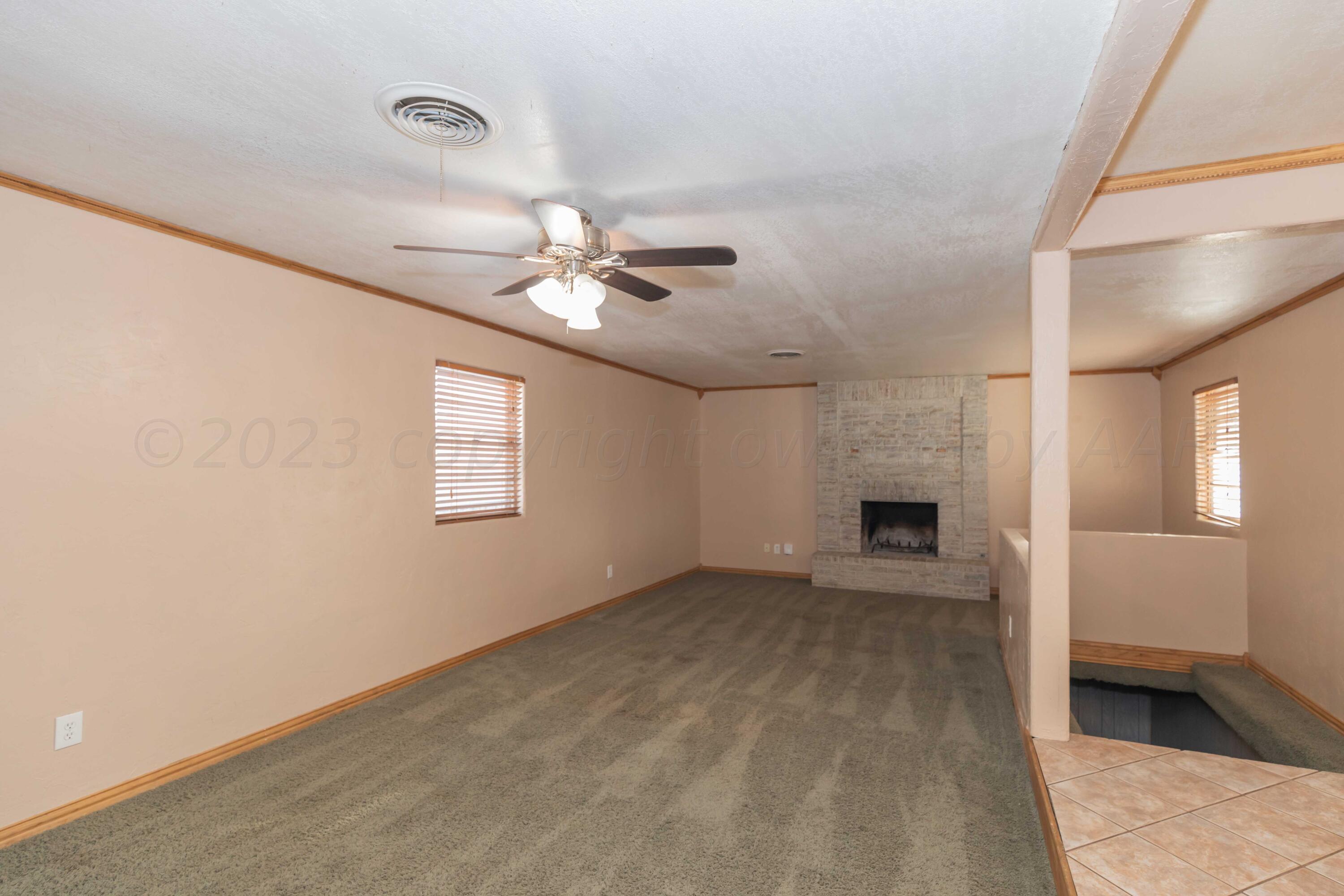 4315 South Bonham Street Amarillo, TX 79110 - Photo 14 of 39 DEN VIEW 1