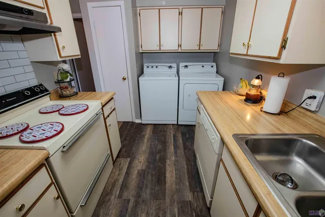 $120,000 | 9853 Jefferson Highway, Unit F19, Baton Rouge, LA 70809