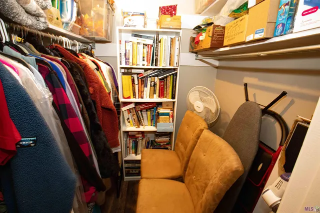 $120,000 | 9853 Jefferson Highway, Unit F19, Baton Rouge, LA 70809