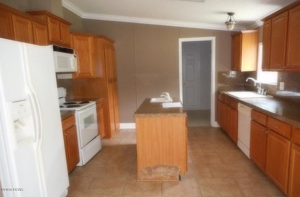 3328 Long Road Southport, FL 32409 - Photo 7 of 21 Gallery Image 7