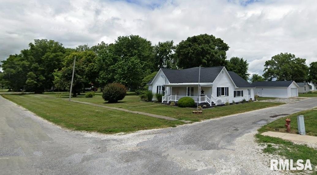 102 West Grand Avenue Modesto, IL 62667 - Photo 1 of 49 Gallery Image 1
