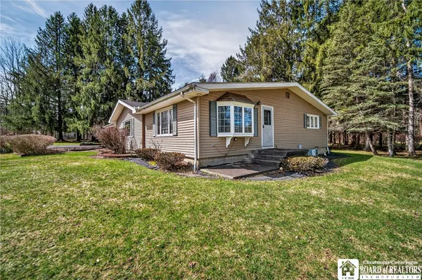 $299,900 | 1309 Forest Avenue, Busti, NY 14701