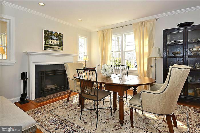5901 Cobalt Road Bethesda, MD 20816 - Photo 13 of 30 Dining Room