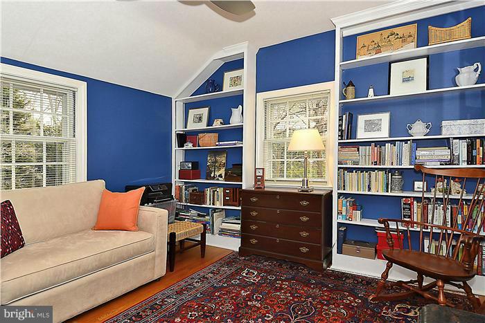 5901 Cobalt Road Bethesda, MD 20816 - Photo 21 of 30 Bedroom #3, SECOND LEVEL