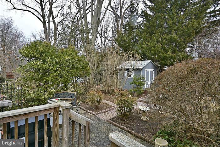 5901 Cobalt Road Bethesda, MD 20816 - Photo 27 of 30 Exterior (Rear)