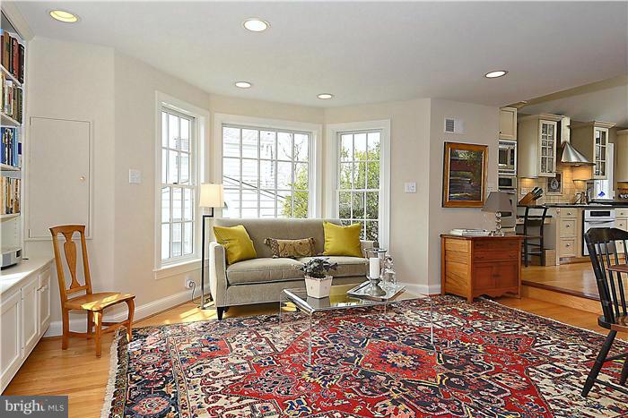 5901 Cobalt Road Bethesda, MD 20816 - Photo 9 of 30 Family Room