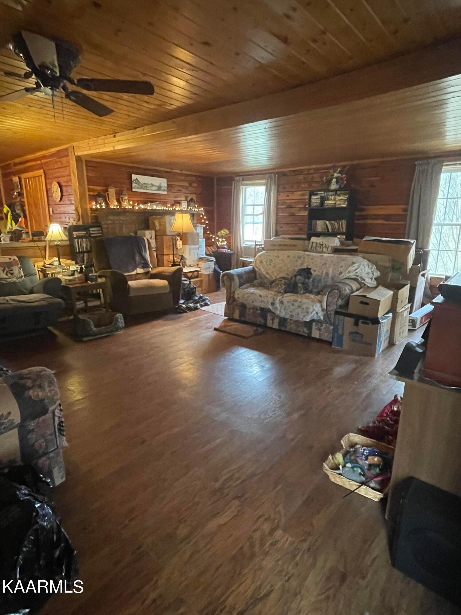 3879 Roan Creek Road Lobelville, TN 37097 - Photo 19 of 45 a view of a room with gym equipment