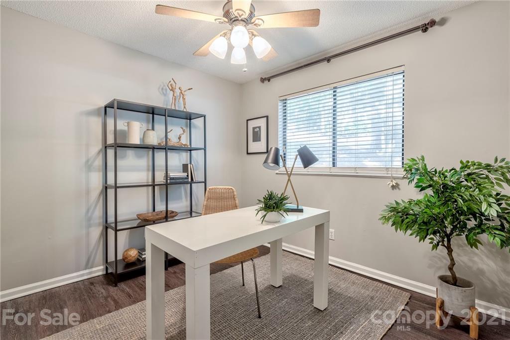 27095 Cove Lane Tega Cay, SC 29708 - Photo 9 of 47 Gallery Image 9