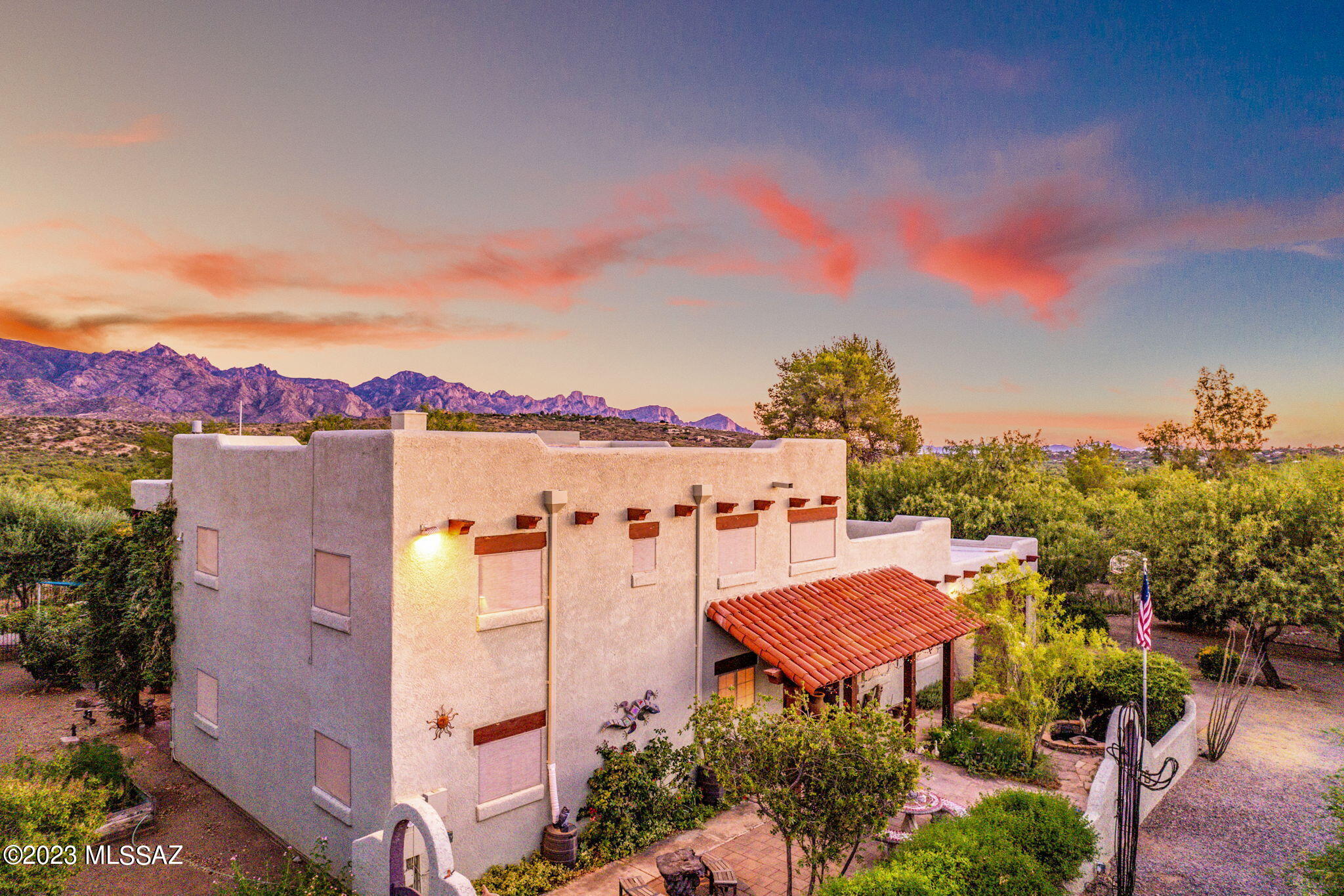 5470 East Edwin Road Tucson, AZ 85739 - Photo 3 of 50 Gallery Image 3