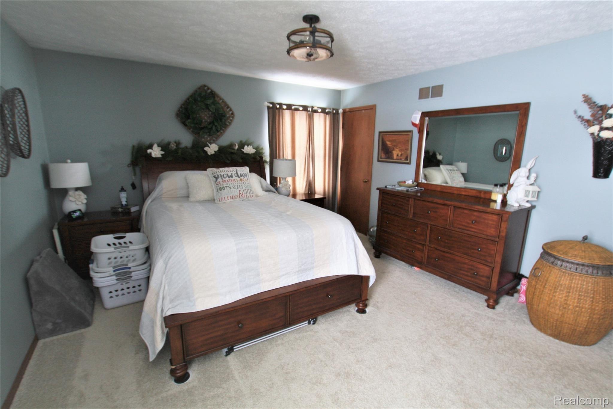 2450 Epley Road Williamston, MI 48895 - Photo 23 of 30 IMG_2887.JPG