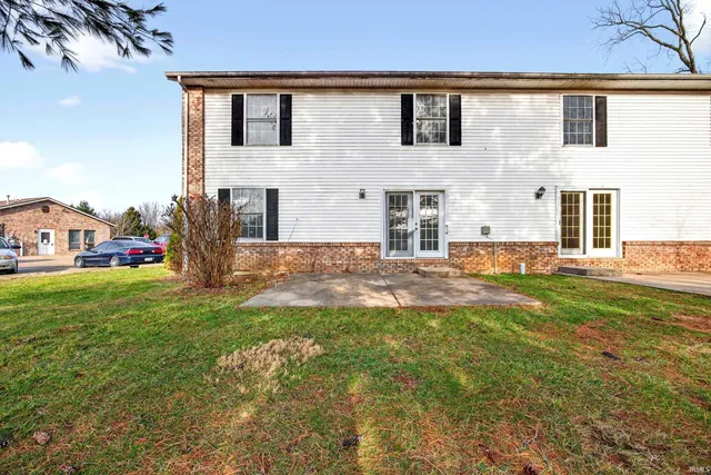 $225,000 | 3995 South Cramer Circle, Bloomington, IN 47403