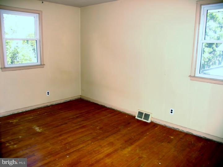 115 Thorndike Road Philadelphia, PA 19115 - Photo 16 of 24 Bedroom 2