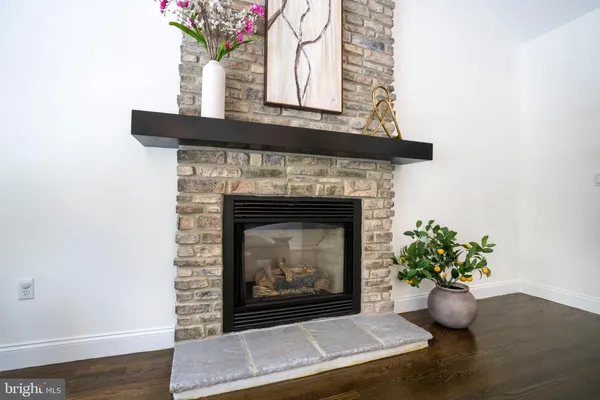 $780,000 | 125 Oak Pointe Circle, State College, PA 16801