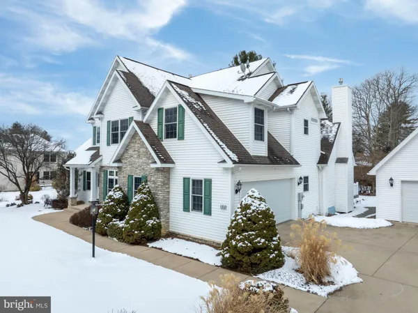 $780,000 | 125 Oak Pointe Circle, State College, PA 16801