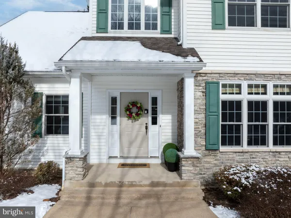 $780,000 | 125 Oak Pointe Circle, State College, PA 16801