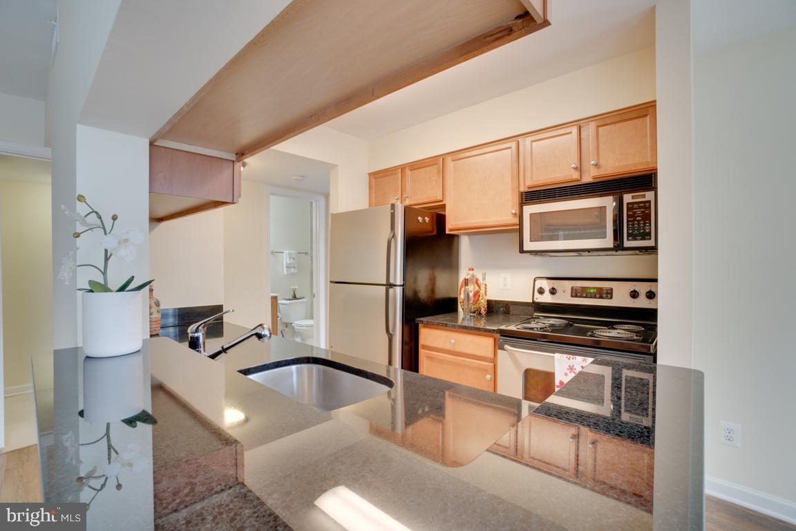 1706 Ascot Way, Unit B Reston, VA 20190 - Photo 16 of 36