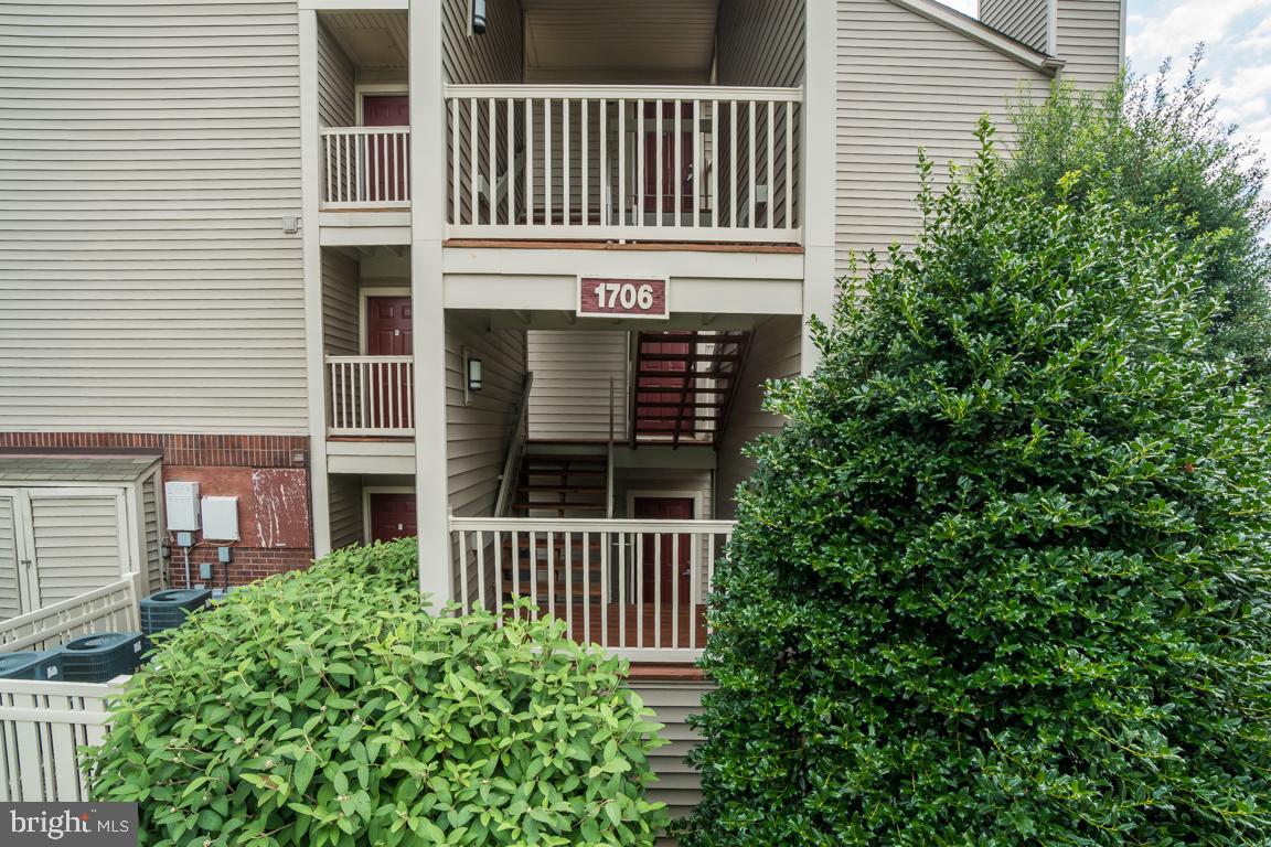 1706 Ascot Way, Unit B Reston, VA 20190 - Photo 34 of 36