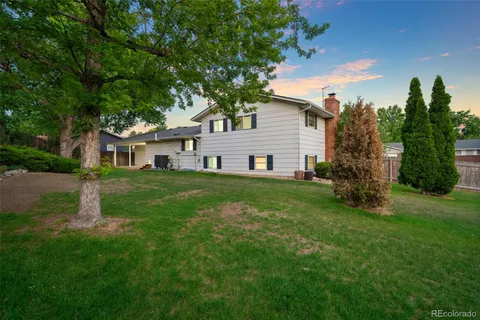 $800,000 | 8601 East Layton Avenue, Denver, CO 80237