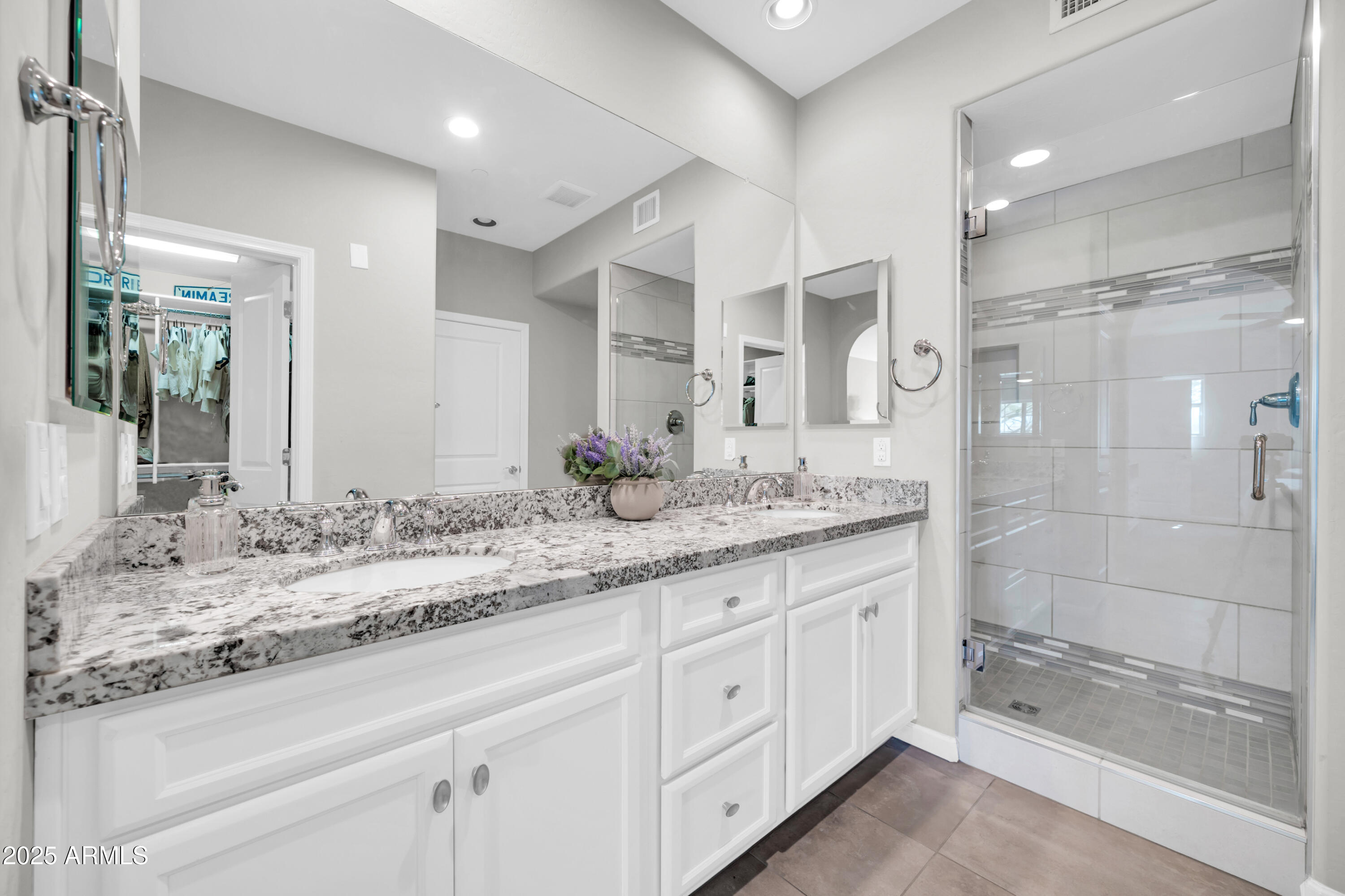 3935 East Rough Rider Road, Unit 1288 Phoenix, AZ 85050 - Photo 9 of 28 3935 E Rough Rider Rd 1288-20
