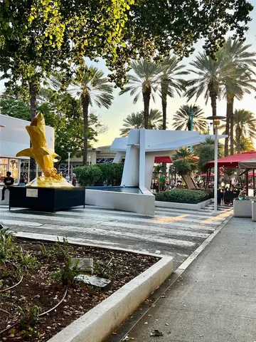 $299,900 | 1605 Meridian Avenue, Unit 202, Miami Beach, FL 33139