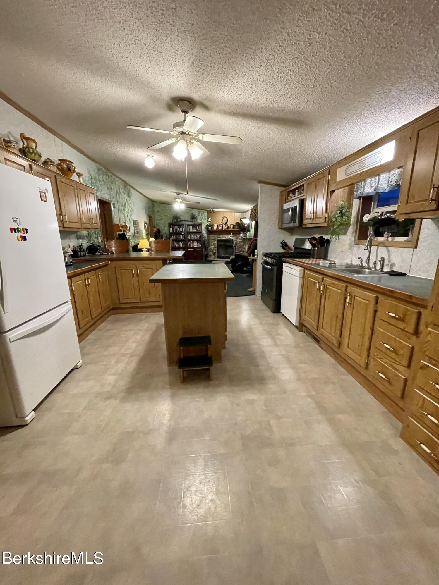 112 Horton Road Savoy, MA 01256 - Photo 5 of 22 Kitchen