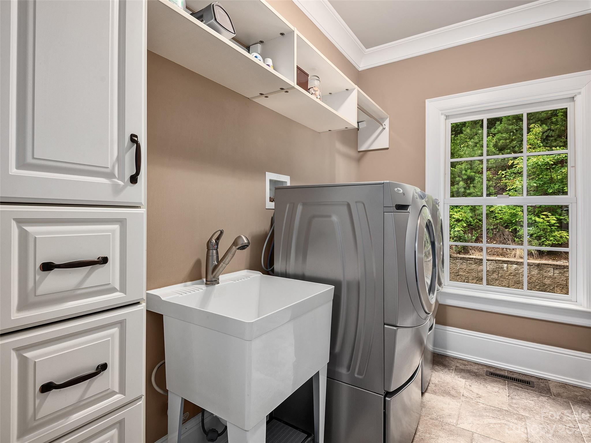 113 Willow Farm Road Fairview, NC 28730 - Photo 31 of 48 a kitchen with stainless steel appliances a refrigerator and a sink