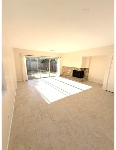 $4,200 | 3725 Mariana Way, Unit A, Santa Barbara, CA 93105