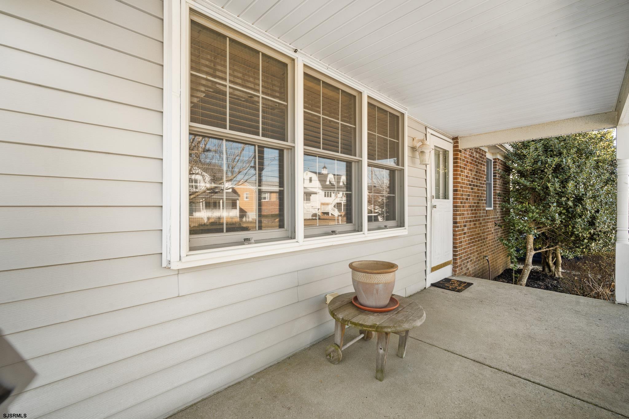 526 Lafayette Boulevard Brigantine, NJ 08203 - Photo 2 of 22