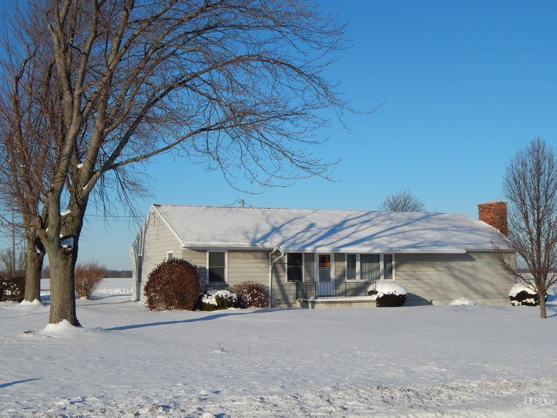 8974 South Warren Road Warren, IN 46792 - Photo 1 of 20 Gallery Image 1
