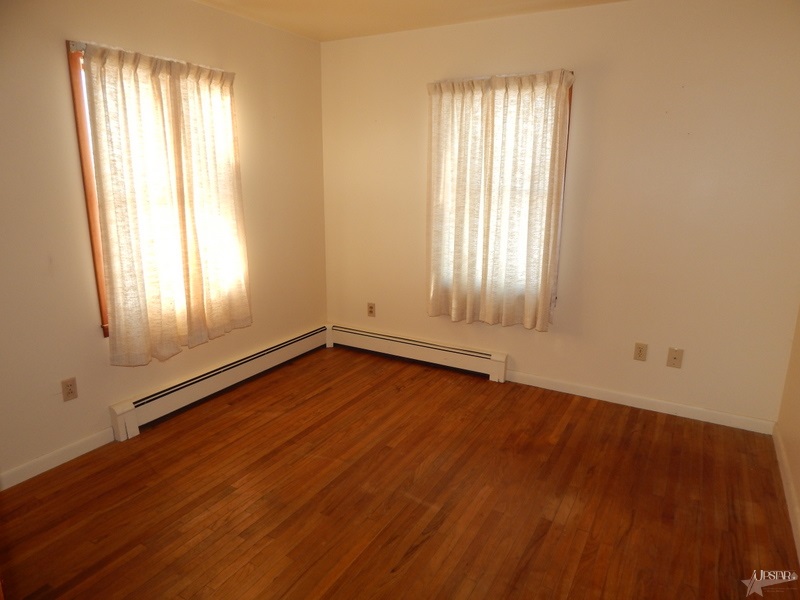 8974 South Warren Road Warren, IN 46792 - Photo 11 of 20 Gallery Image 11